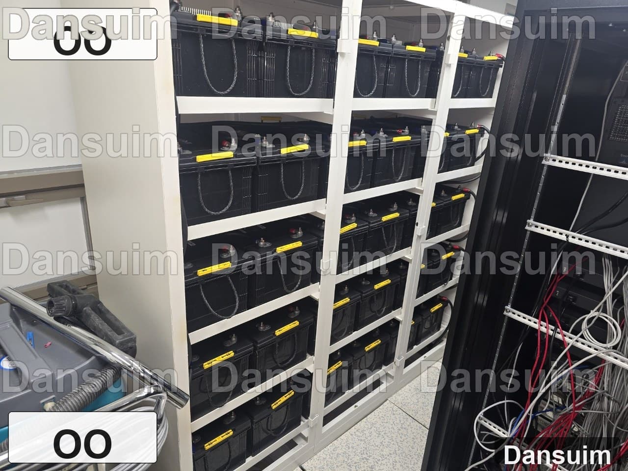 OO 현장 산업용 배터리 교체 사례 36 (ITX250_30EA) | UPS 배터리 설치
